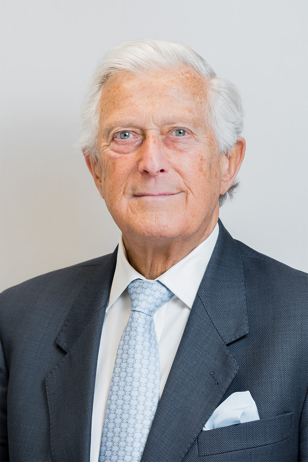 Dr Stuart Sanders Dr Stuart Sanders